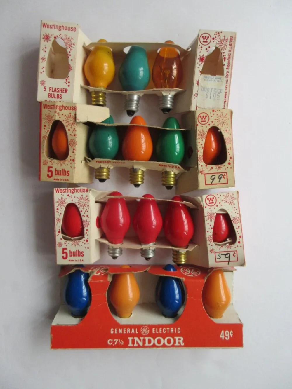 37 Christmas Bulb C 7 1/2 Multi Color Indoor Lamps GE & Other WORKING Vintage